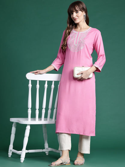 Dhiyona IE Women Floral Embroidered Thread Work Kurta