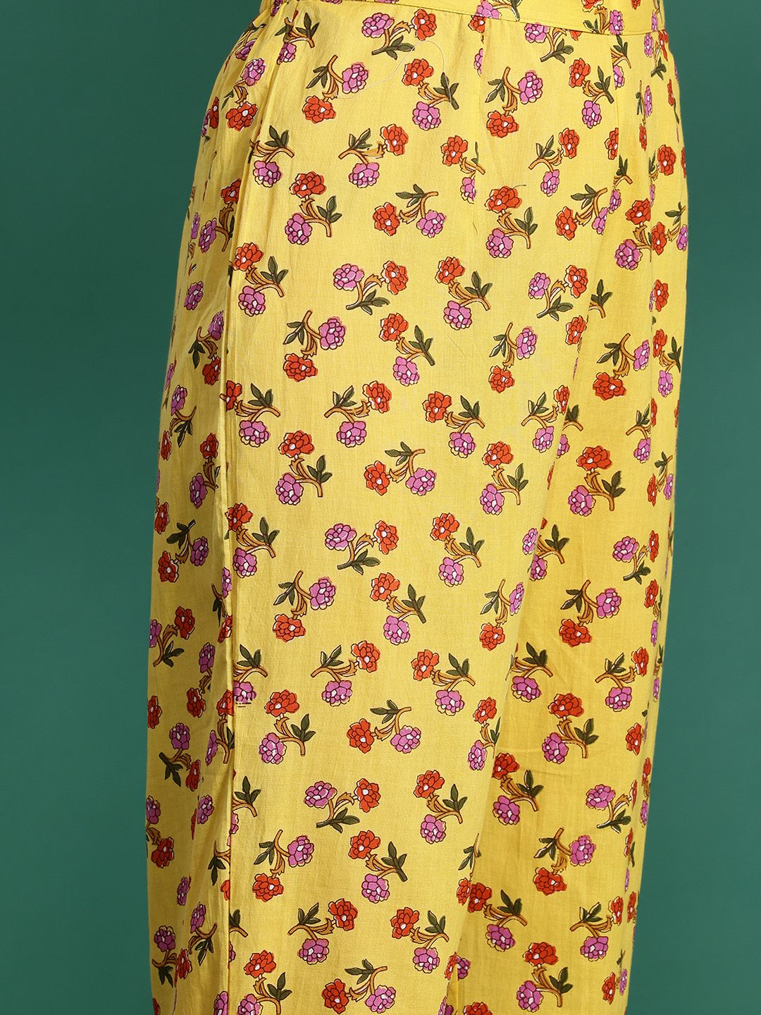 Dhiyona IE Floral Printed Empire Gotta Patti Pure Cotton Kurta With Trousers & Dupatta