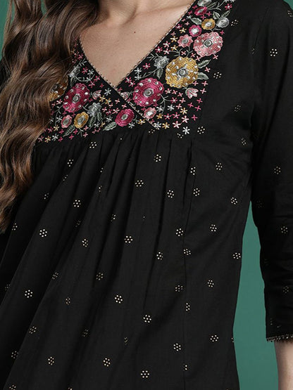 Dhiyona IE Embroidered Pure Cotton Tunic With Trouser Co-Ords