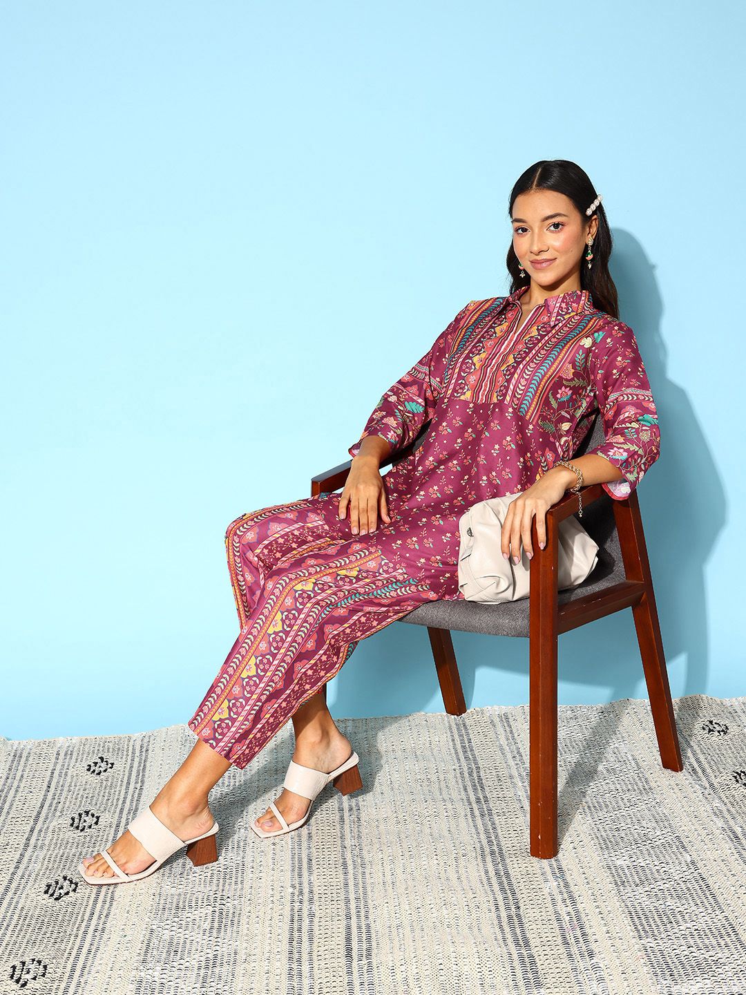Dhiyona IE Women Floral Printed Co-Ords Set