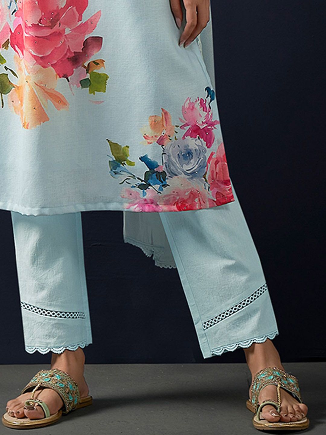 Dhiyona IE Floral Printed Regular Linen Straight Kurta With Trousers & Dupatta