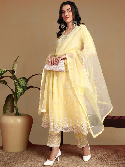 Dhiyona PD Women Women Floral Embroidered Anarkali Kurta Sets