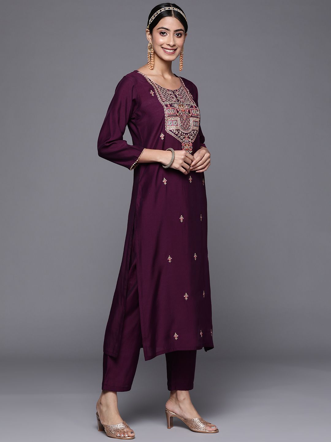 Dhiyona VA Women's Aubergine & Gold Ethnic Embroidered Straight Kurta with Trousers Dupatta