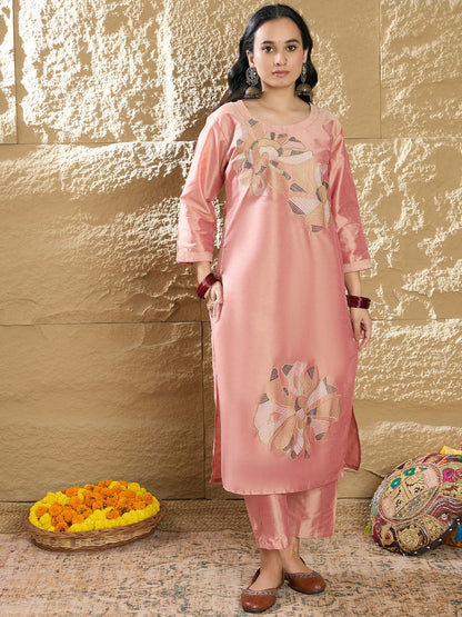 Women Embroidered Regular Thread Work Kurta with Trouser
