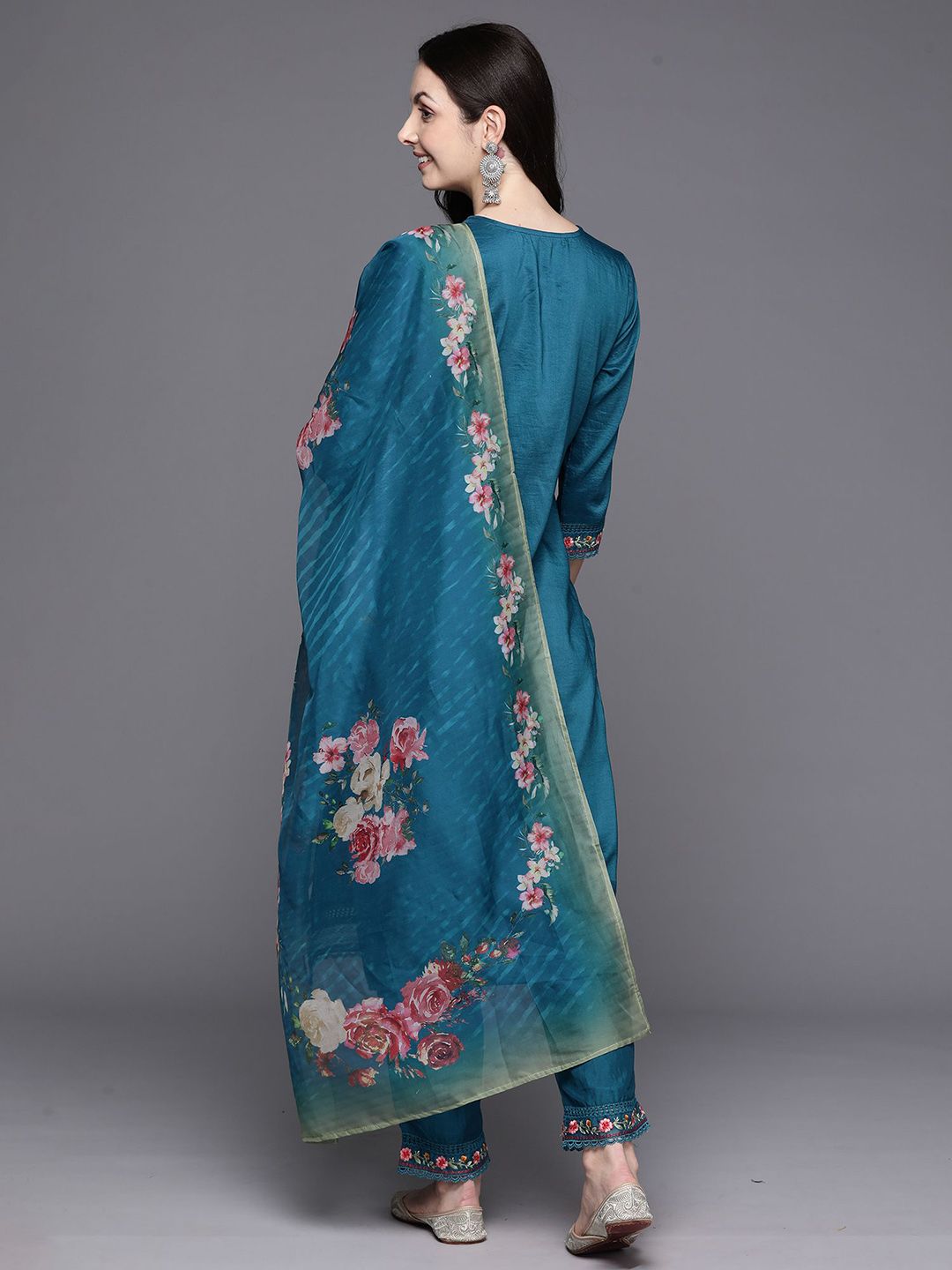 Floral Embroidered Thread Work Straight Kurta With Trousers & Dupatta