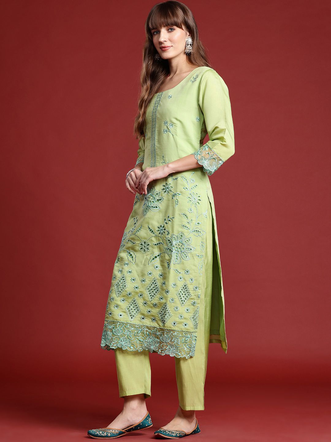 Floral Embroidered Thread Work Kurta With Trousers & Dupatta