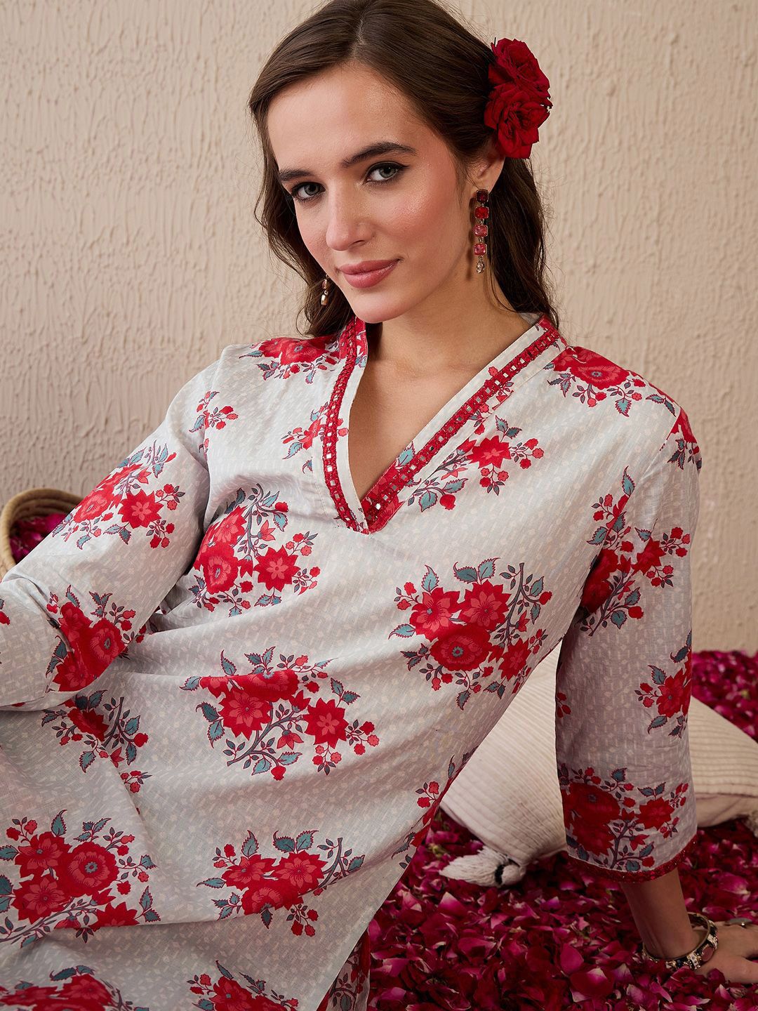 Dhiyona IE Women Floral Printed Regular Mirror Work Pure Cotton Kurta with Trousers
