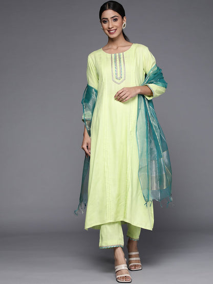 Dhiyona VA Women's Green Pleated Kurta with Trousers & Dupatta