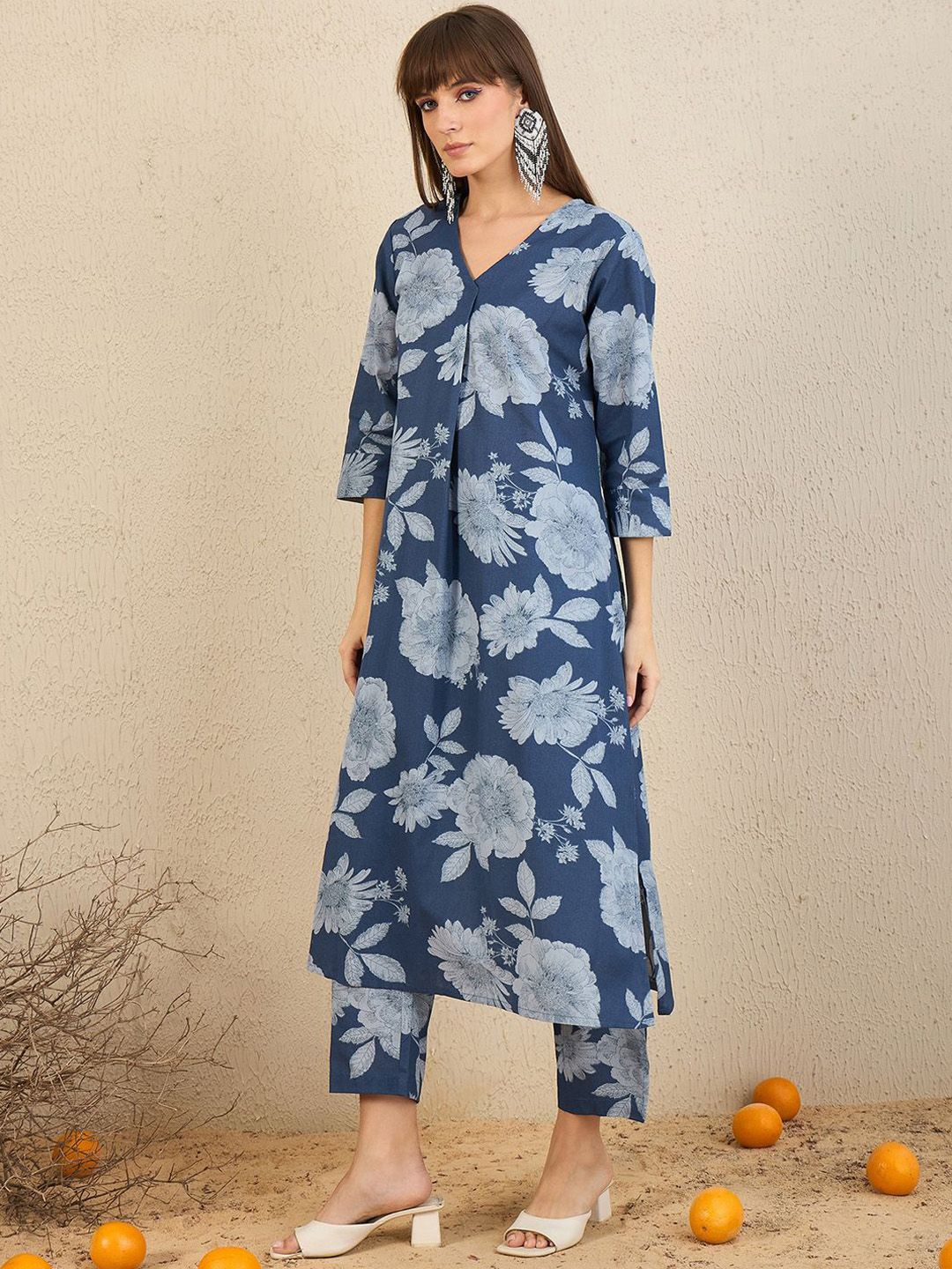 Dhiyona IE Floral Printed Pleated V Neck Straight Kurta With Trousers