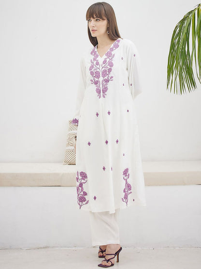 Women Floral Printed Regular Kurta with Trousers & Dupatta