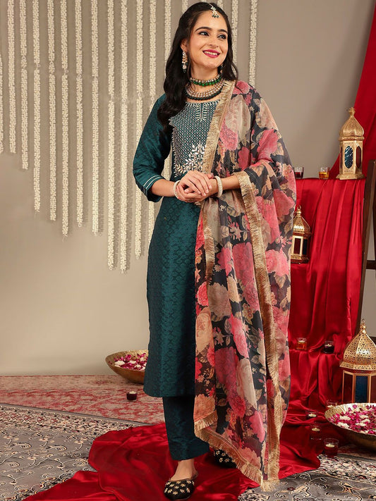 Dhiyona VA Women'sEthnic Motifs Yoke Design Thread Work Kurta & Trousers With Dupatta