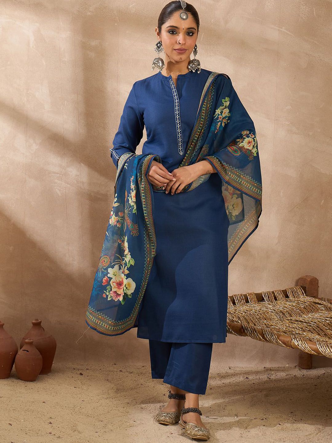 Floral Embroidered Mandarin Collar Kurta With Trousers & Dupatta
