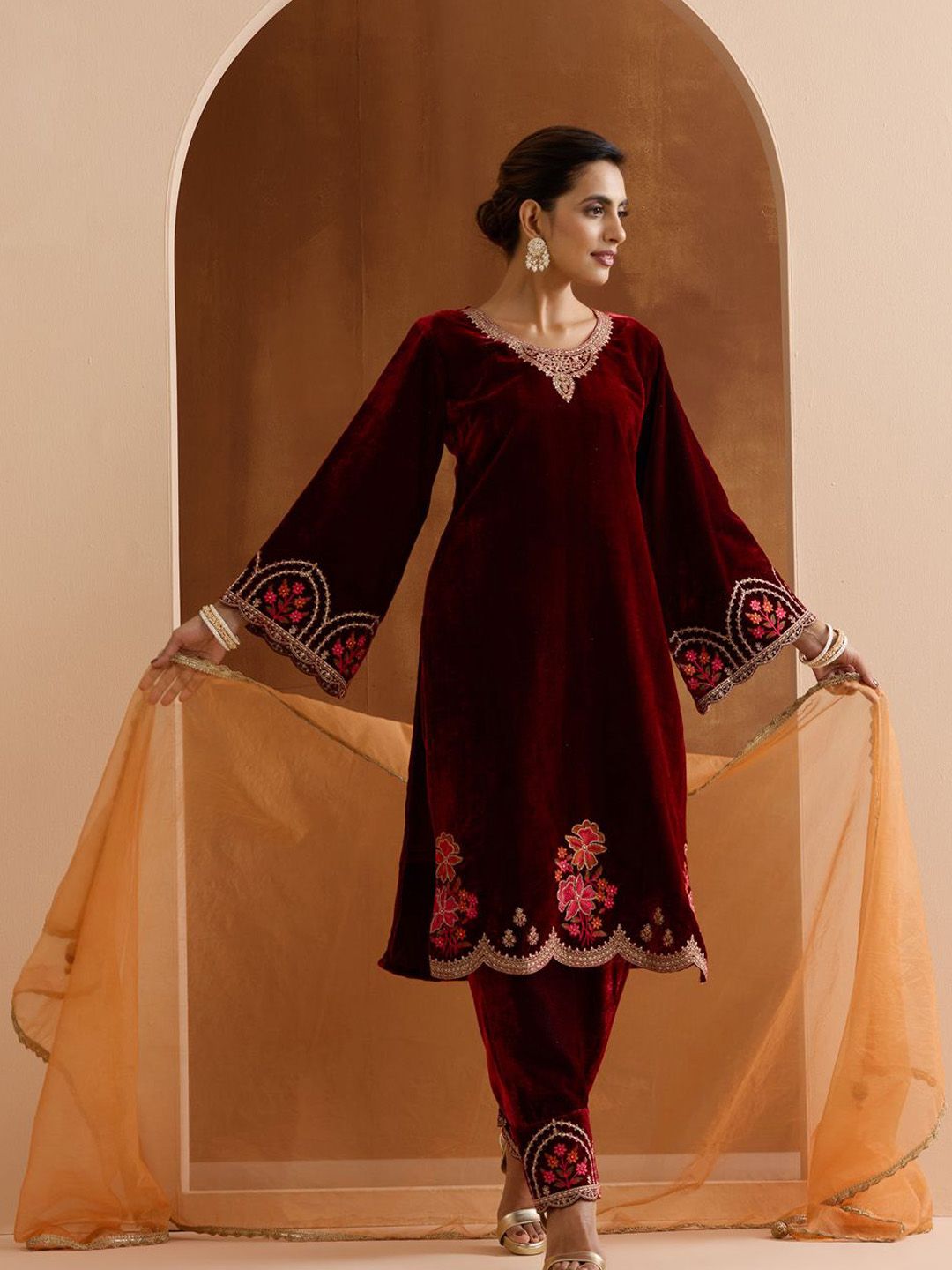 Dhiyona IS Women's Women Ethnic Motifs Embroidered Regular Sequinned Velvet Kurta with Trousers & With Dupatta