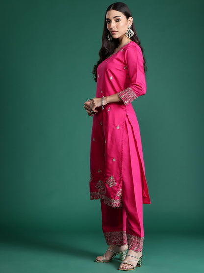 Dhiyona IE Floral Embroidered Kurta with Trousers & With Dupatta
