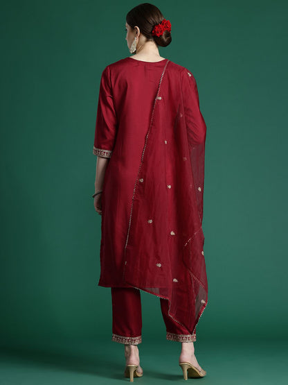 Ethnic Motifs Embroidered Thread Work Kurta With Trousers & Dupatta