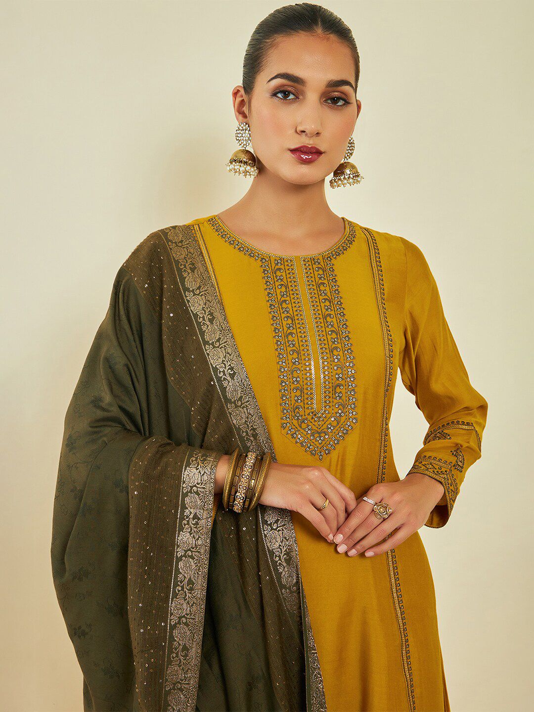 Dhiyona SO Women's Ethnic Motifs Embroidered Gotta Patti Kurta with Trousers & With Dupatta