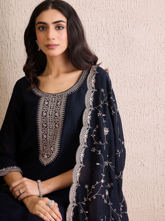 Dhiyona IE Women Ethnic Motifs Embroidered Regular Sequinned Kurta with Trousers & With Dupatta