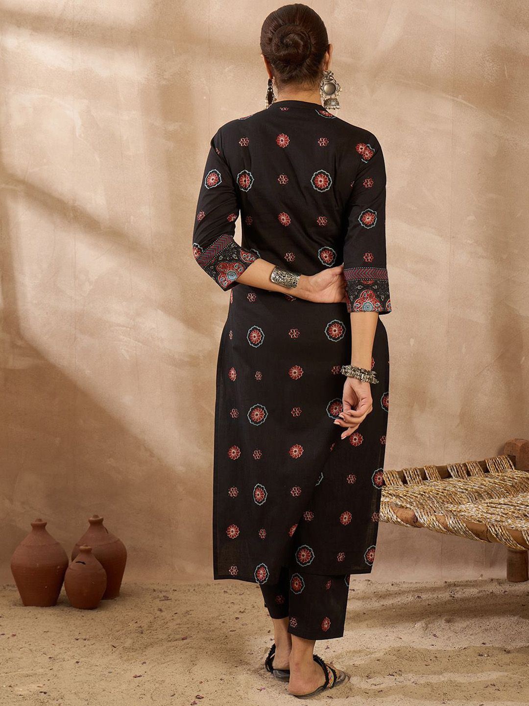 Women Ethnic Motifs Printed Regular Beads and Stones Pure Cotton Kurta with Trousers