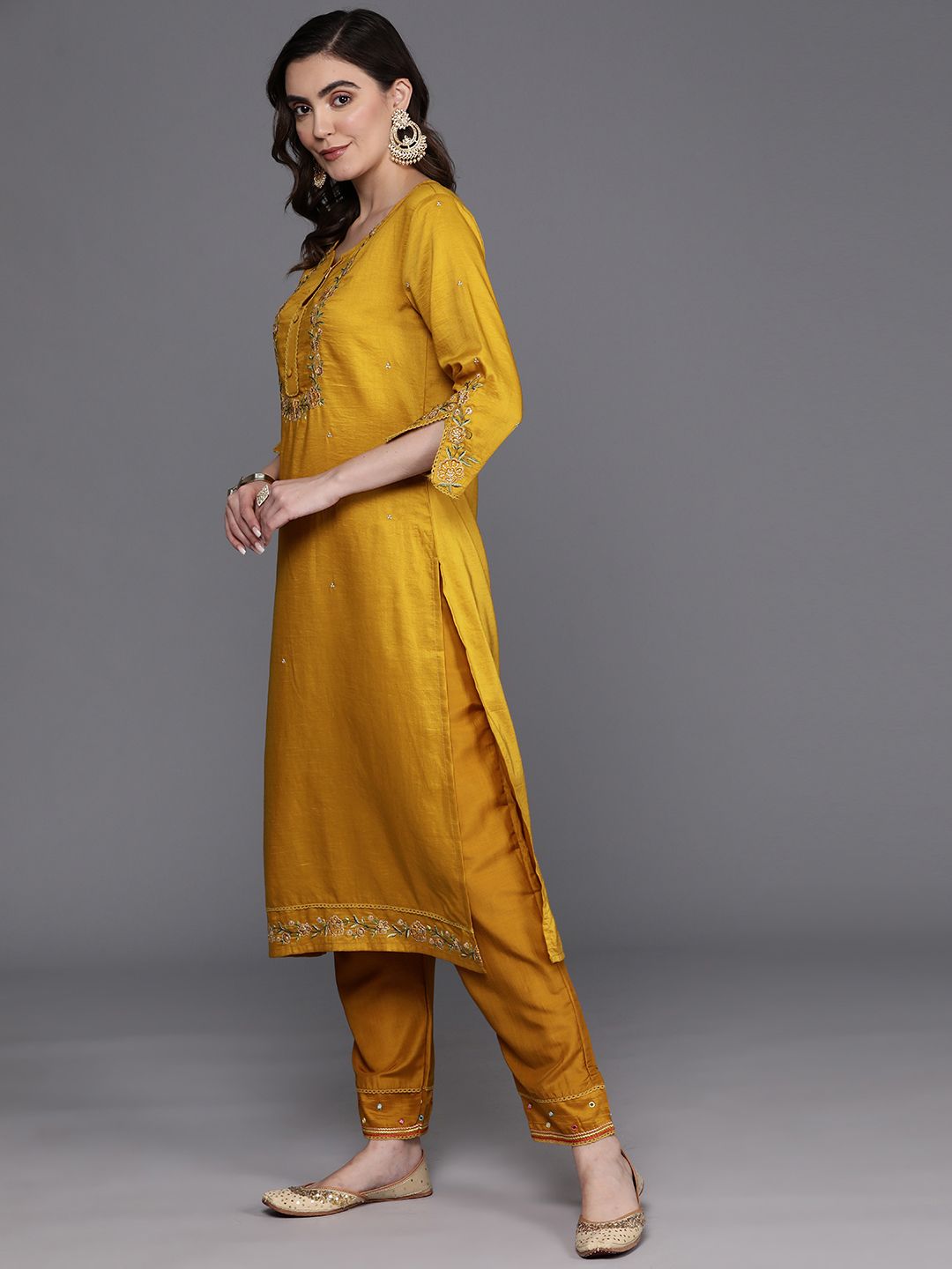 Floral Embroidered Thread Work Kurta with Trousers & Dupatta