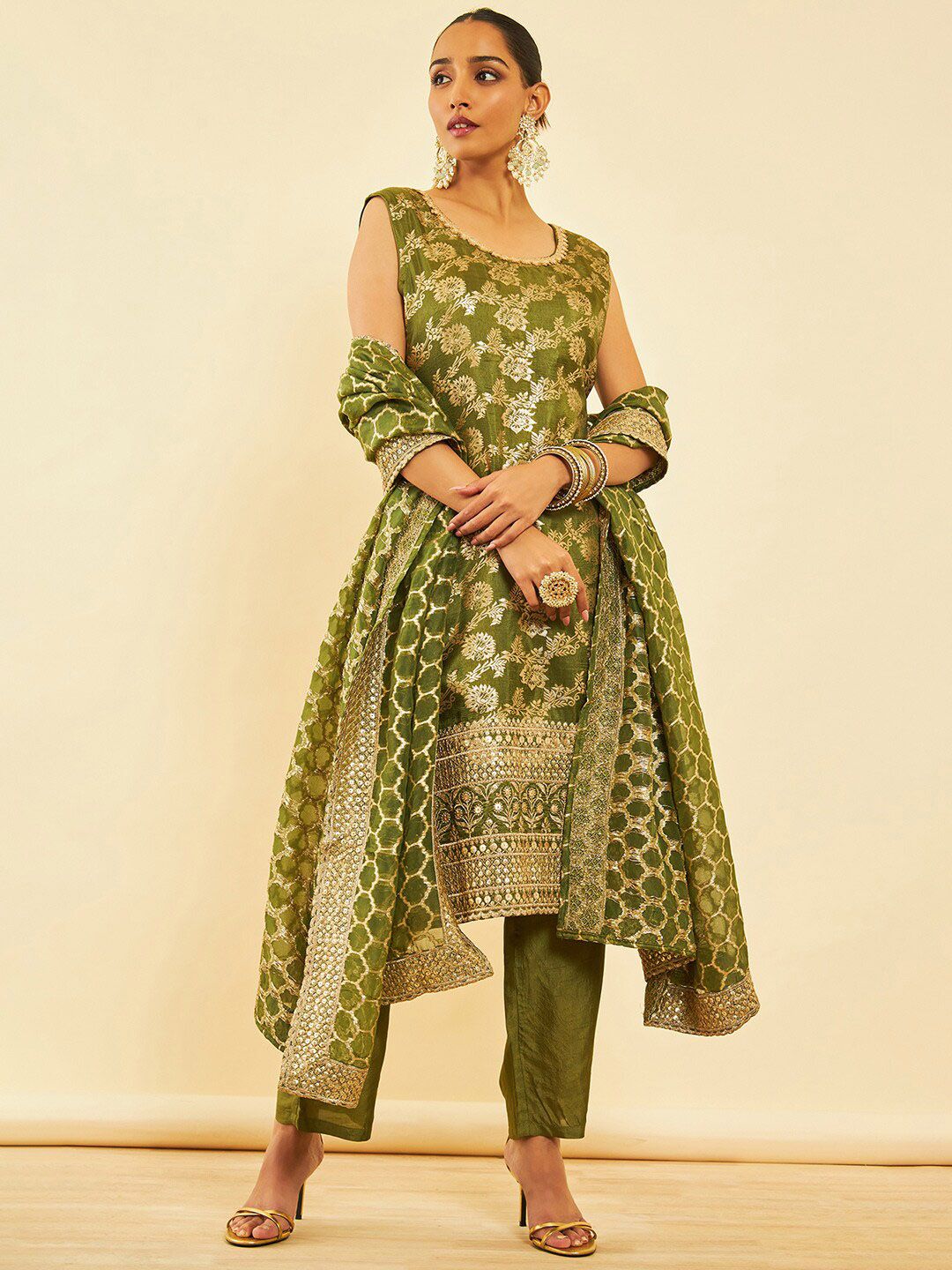 Dhiyona SO Women's Women Ethnic Motifs Woven Design Straight Sequinned Kurta with Trousers & Dupatta