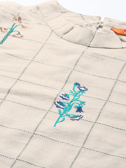 Dhiyona IE Women Off-White & Green Checked A-Line Kurta