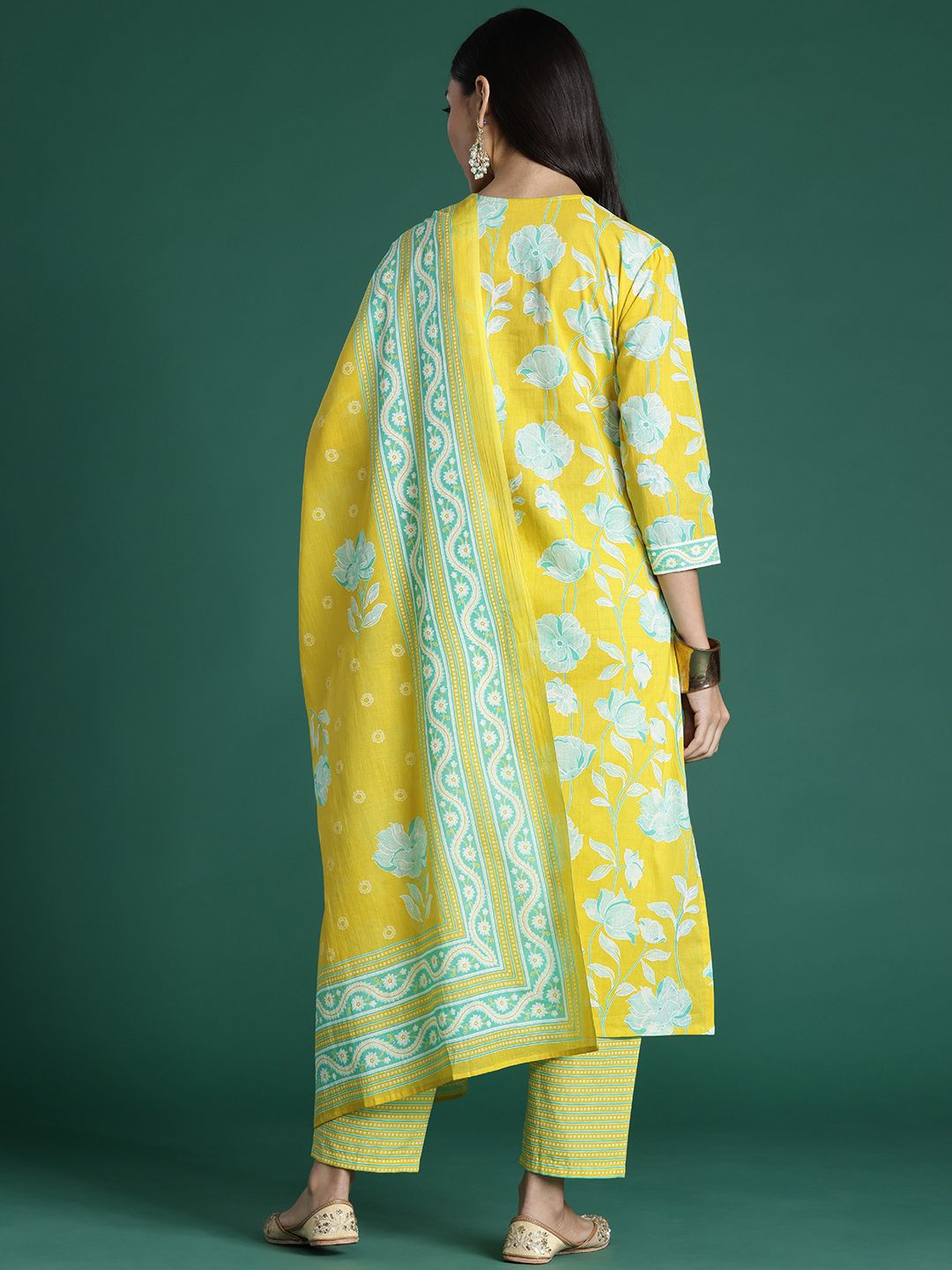 Women Floral Printed Regular Pure Cotton Kurta with Trousers & With Dupatta