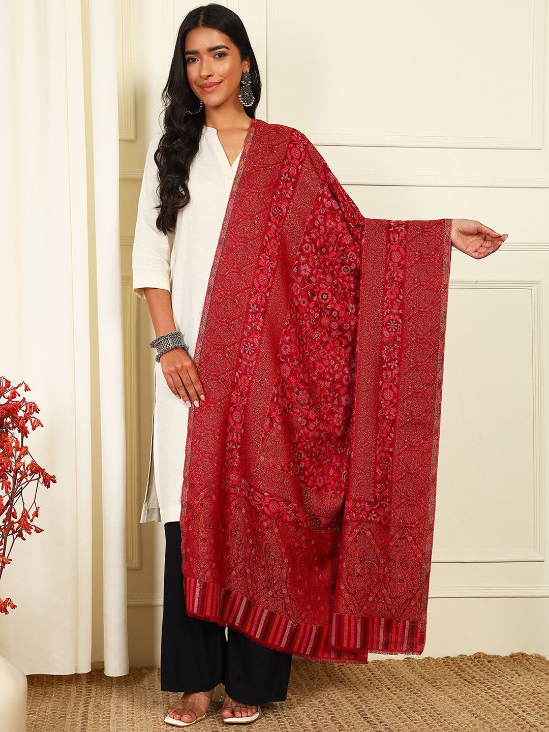 Dhiyona PA Floral Woven Design Woollen Shawl