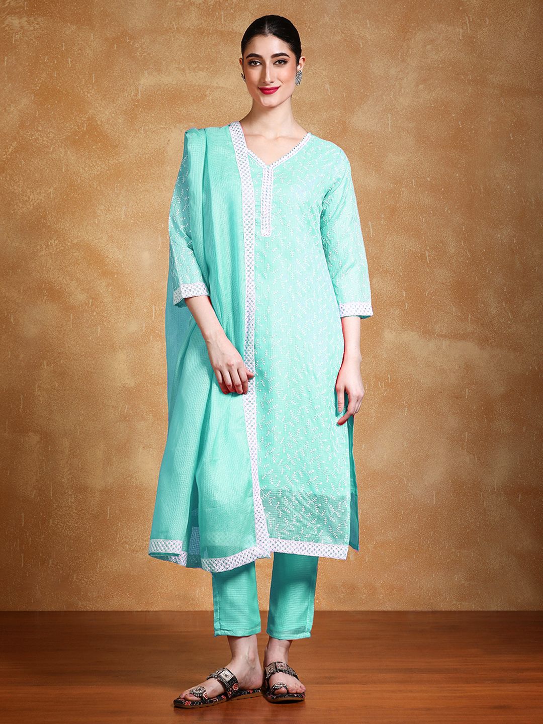 Dhiyona VA Women's Floral Embroidered Regular Thread Work Kurta with Trousers & Dupatta