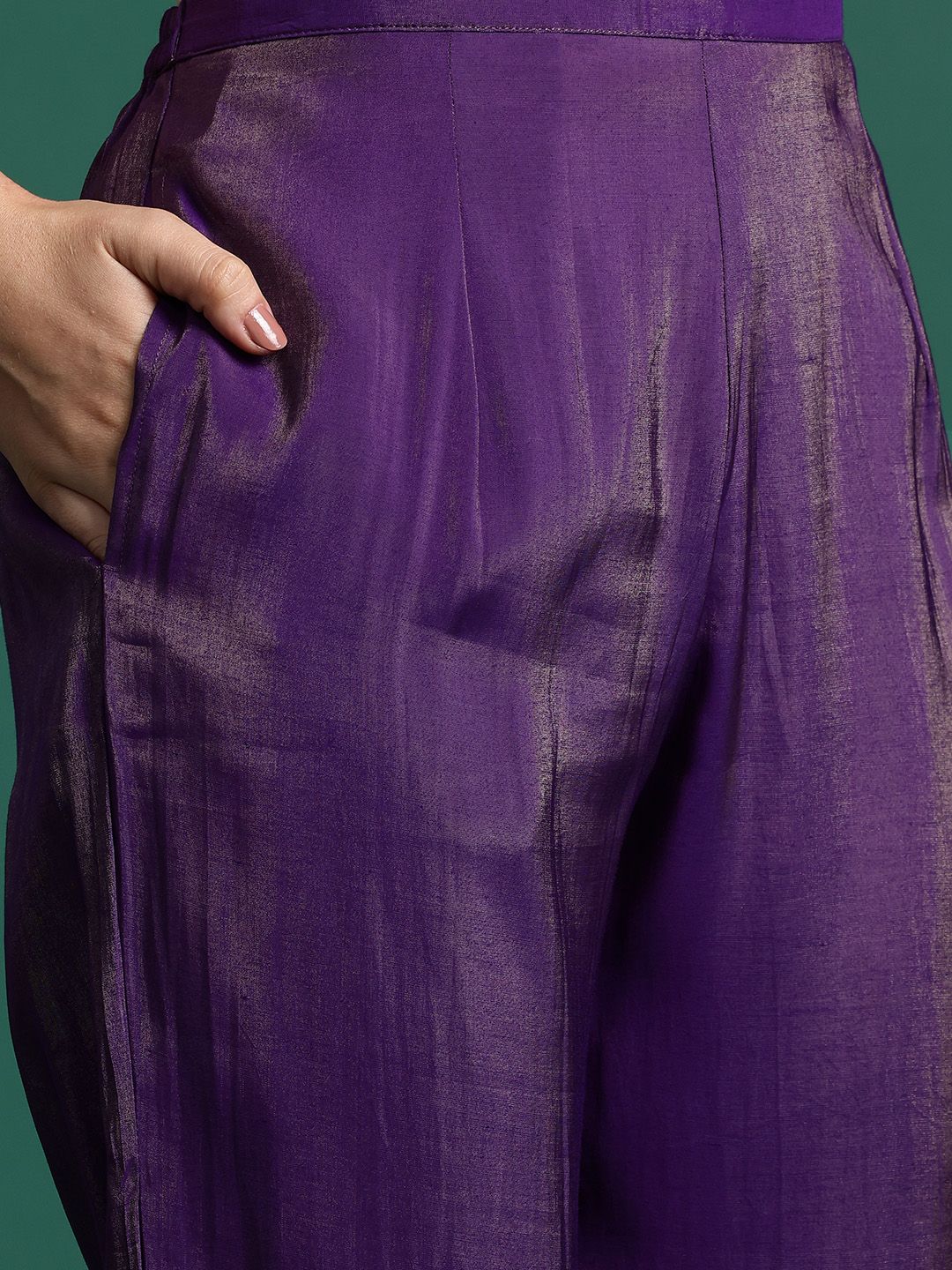 Dhiyona IE Women Ethnic Motifs Jacquard Zari Kurta with Trousers & With Dupatta