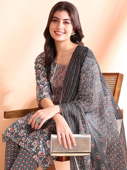 Dhiyona OD  Thread Work Pure Cotton Straight Kurta with Trousers & Dupatta