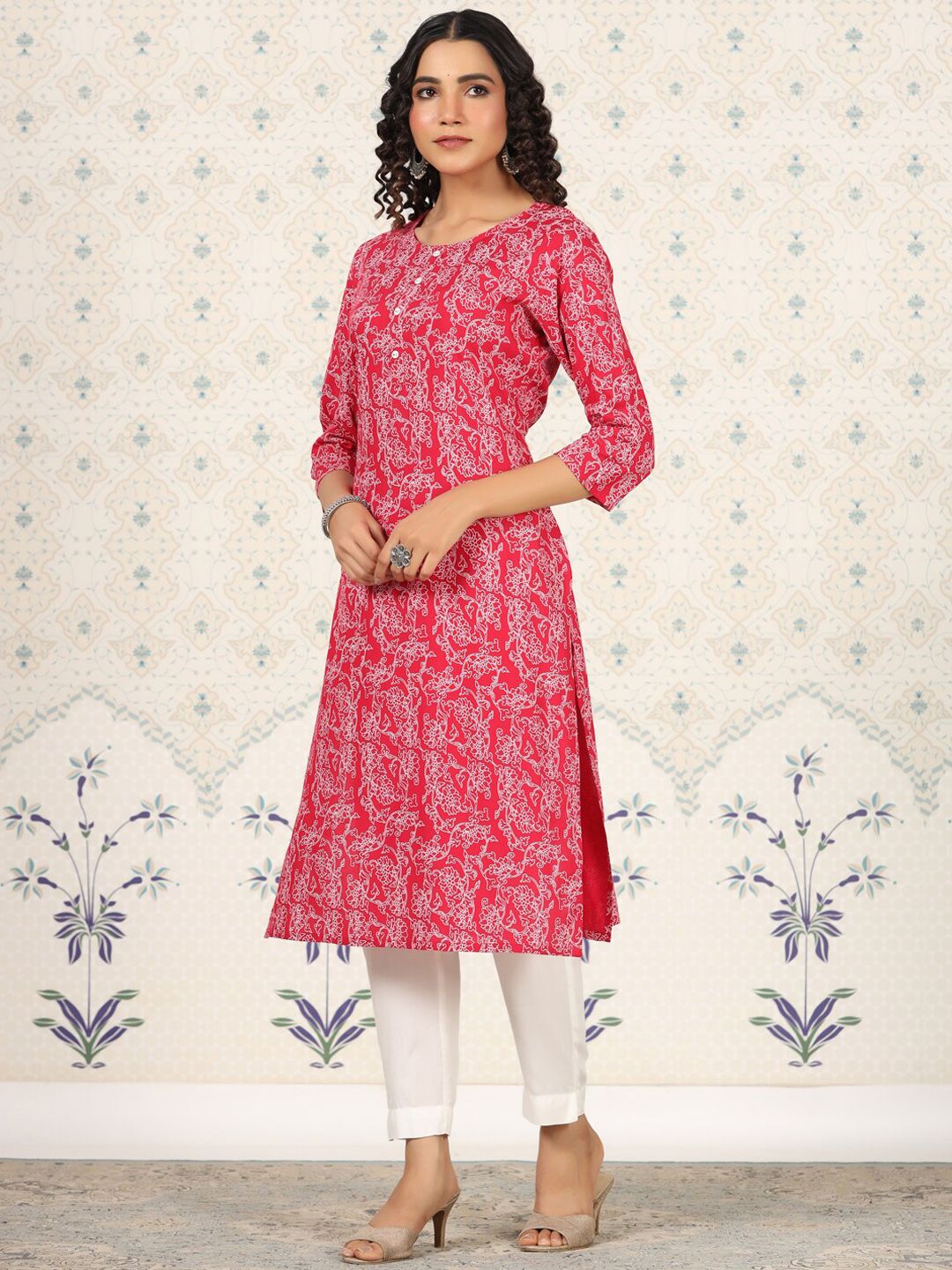 Dhiyona OD  Printed Round Neck Straight Kurta