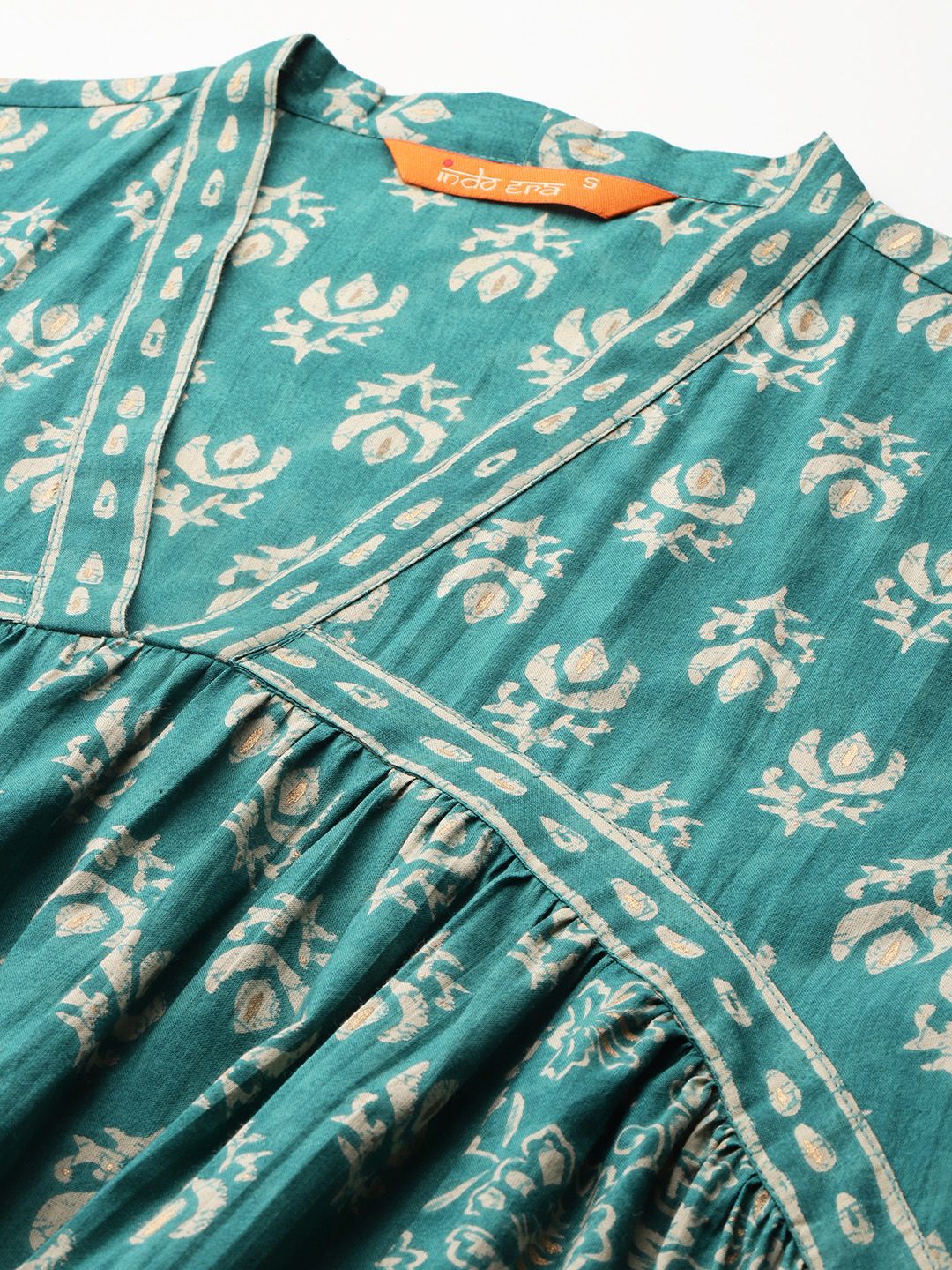 Women Floral Printed Empire Pure Cotton Kurta with Trousers & With Dupatta