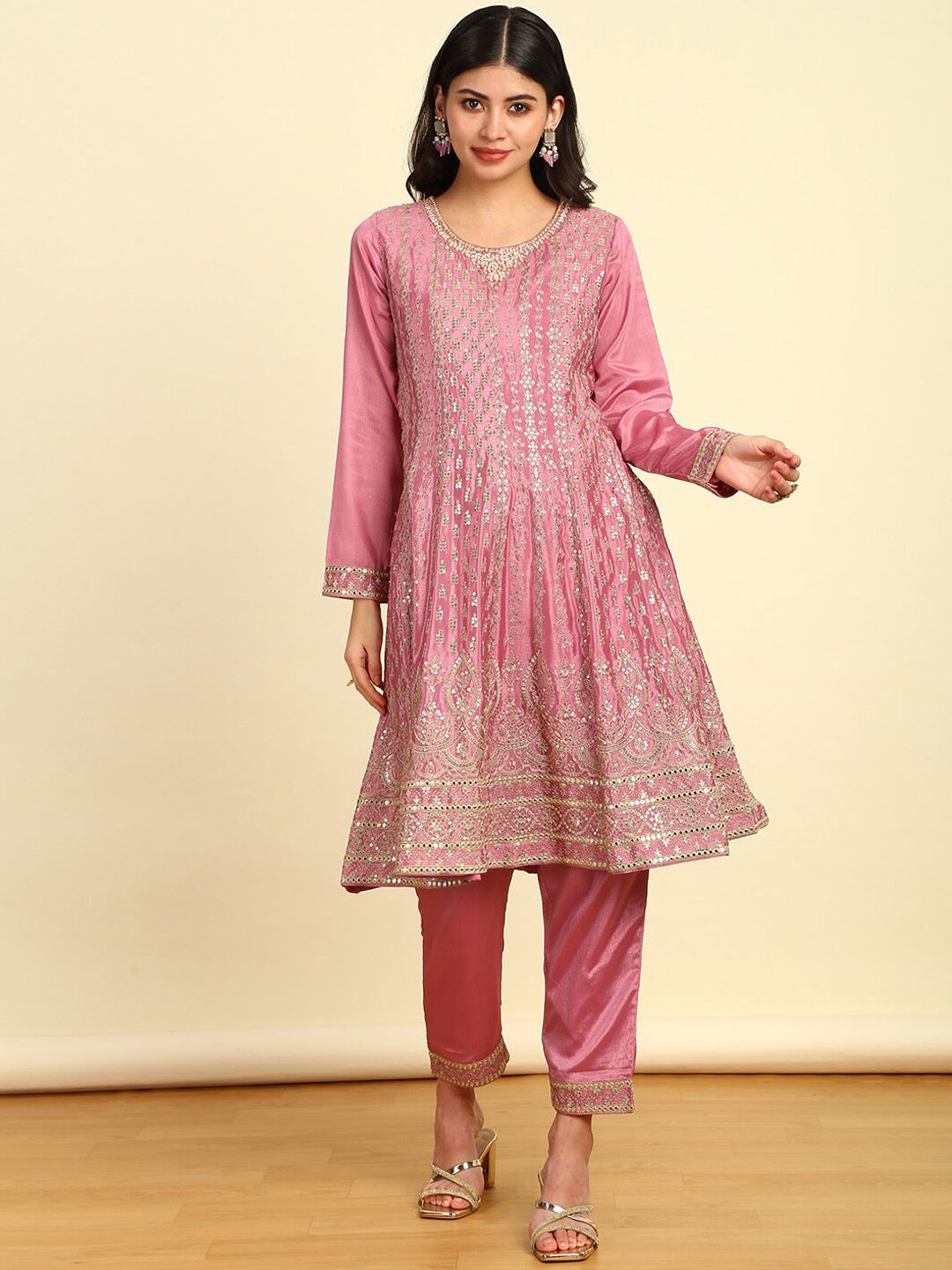 Dhiyona SO Women's Floral Embroidered Empire Sequinned Kurta with Trousers & Dupatta