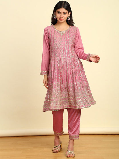 Dhiyona SO Women's Floral Embroidered Empire Sequinned Kurta with Trousers & Dupatta