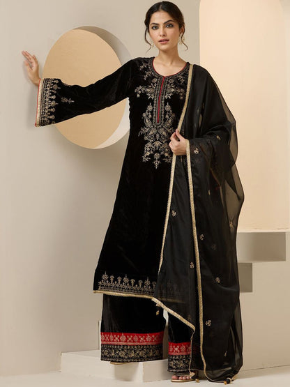 Dhiyona IS Women's Women Floral Embroidered Regular Thread Work Velvet Kurta with Trousers & With Dupatta