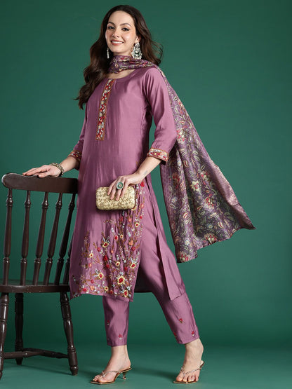 Dhiyona IE Floral Embroidered Thread Work Kurta with Trousers & With Dupatta