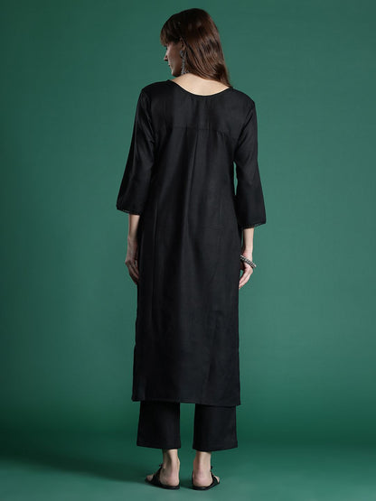 Dhiyona IE Pleated Kurta with Trousers