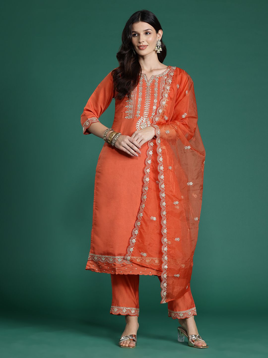 Dhiyona IE Ethnic Motifs Embroidered Gotta Patti Kurta With Trousers & Dupatta