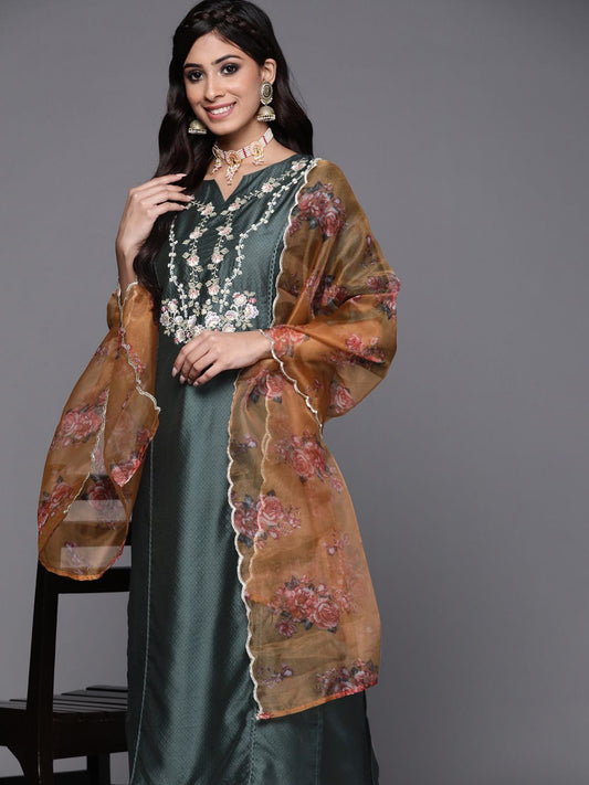 Dhiyona IE Women Green Ethnic Motifs Embroidered Kurta with Trousers & With Dupatta