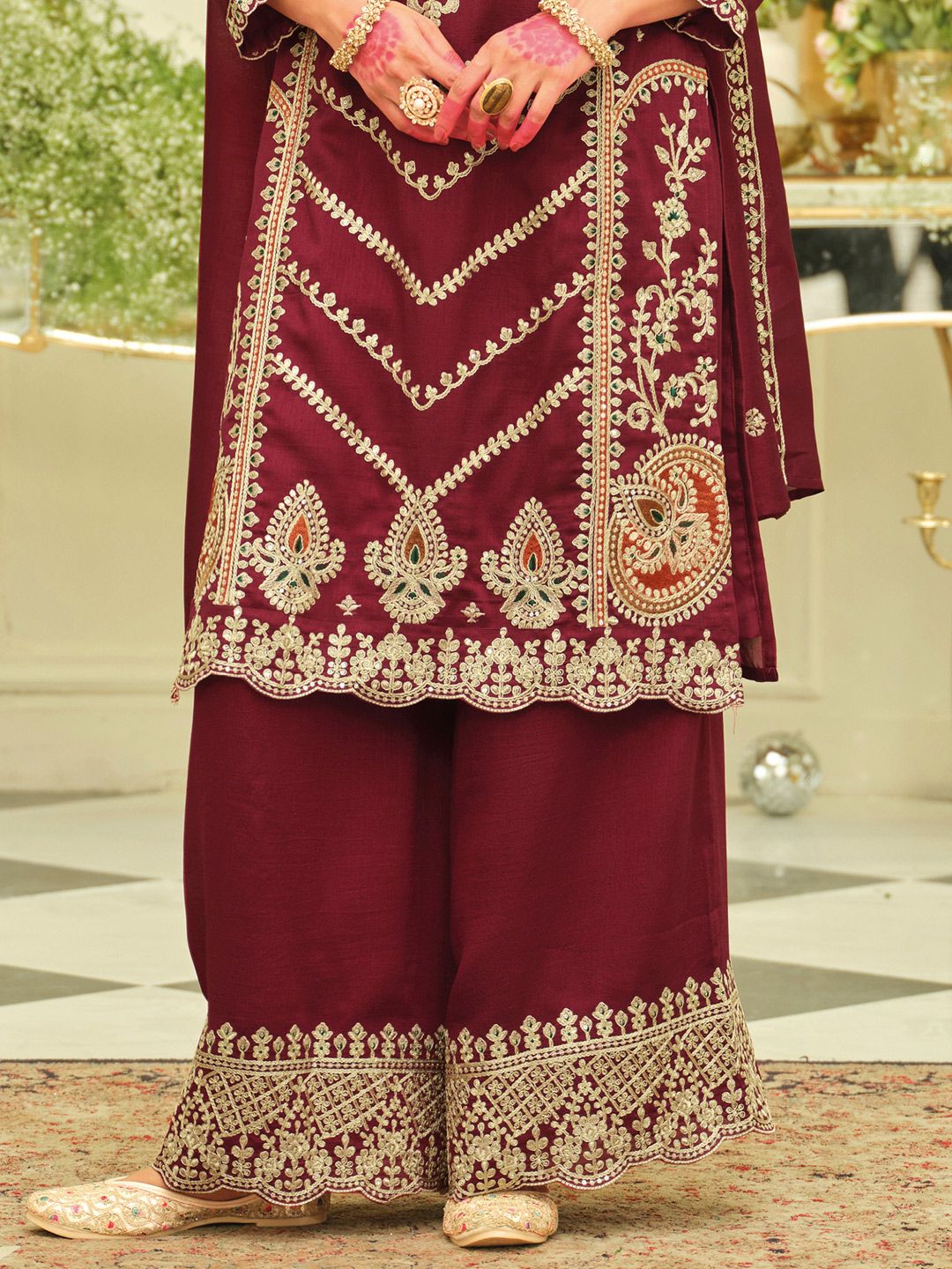 Ethnic Motifs Embroidered Zari Kurta with Trousers & With Dupatta