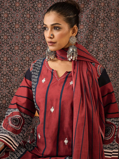 Dhiyona IE Women Printed Regular Thread Work Pure Cotton Kurta with Trousers & With Dupatta