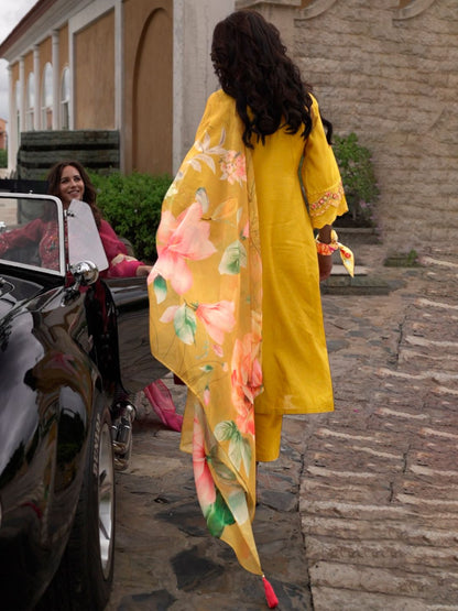 Dhiyona IE Floral Embroidered A-Line Kurta With Trousers & Dupatta