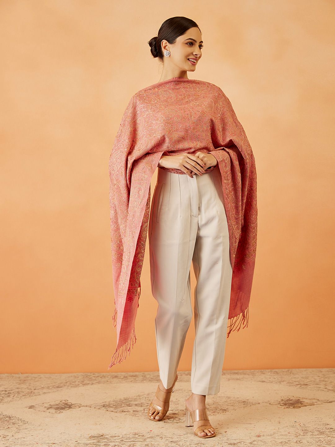 Dhiyona PA Women Paisley Embroidered Shawl