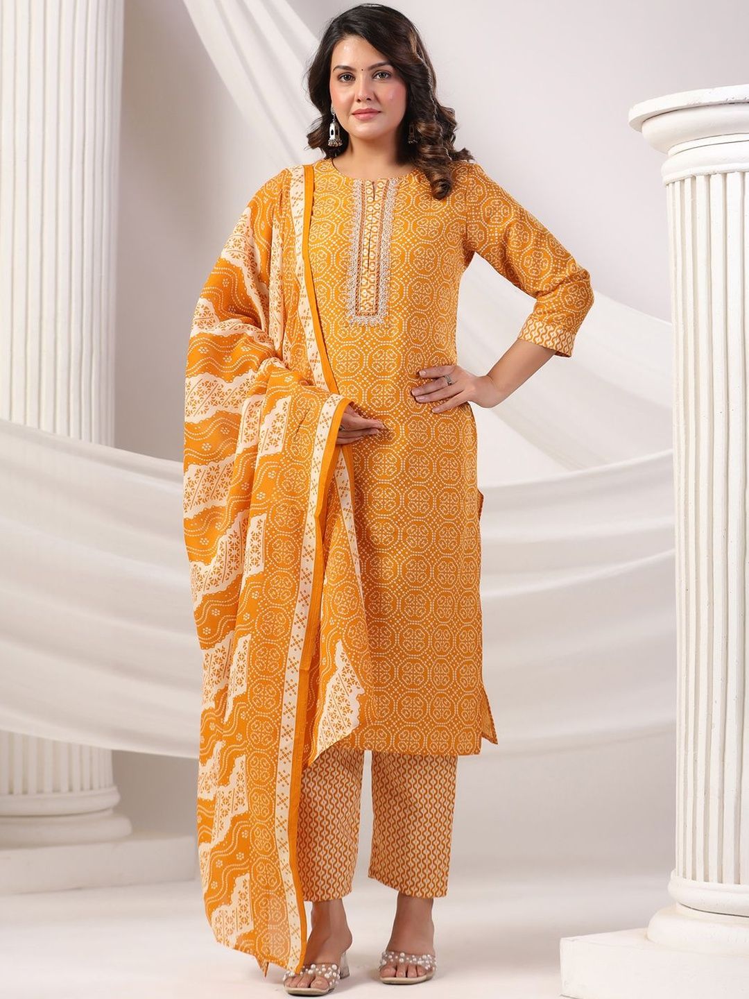 Dhiyona IE Women Ethnic Motifs Printed Cotton Kurta with Trousers & Dupatta