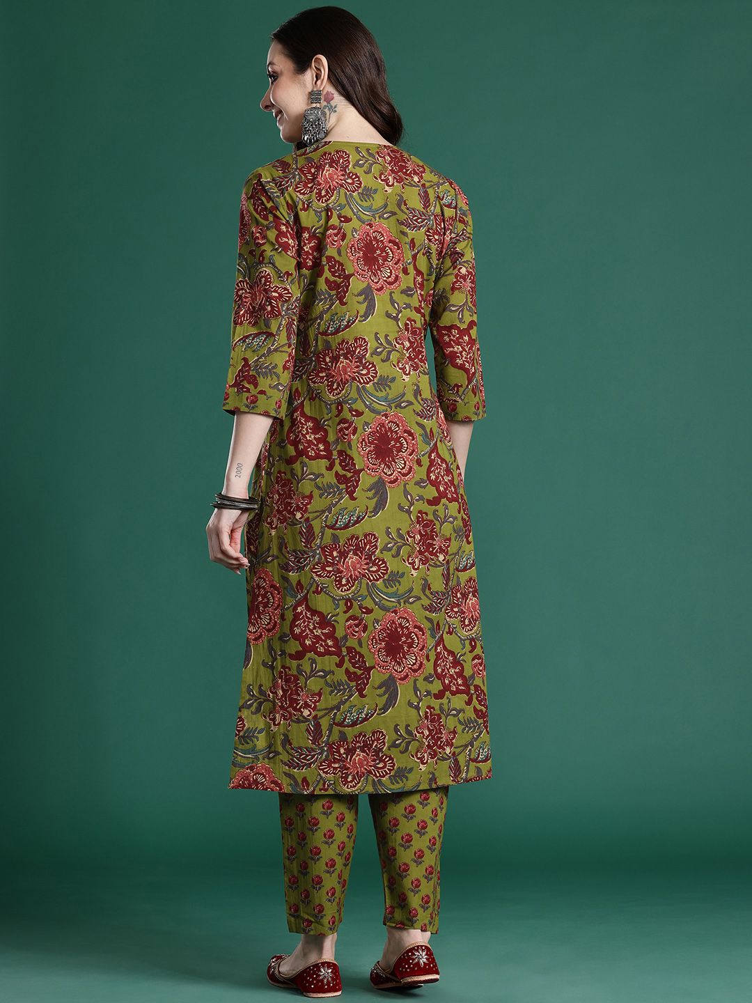 Floral Printed Pleated Sequinned Pure Cotton Kurta with Trousers
