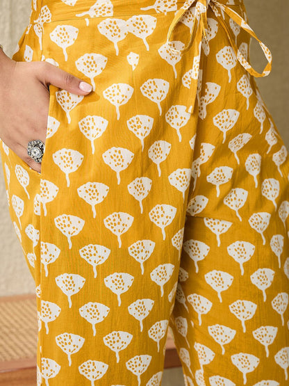 Dhiyona IE Floral Printed V-Neck Pure Cotton Straight Kurta With Trousers & Dupatta