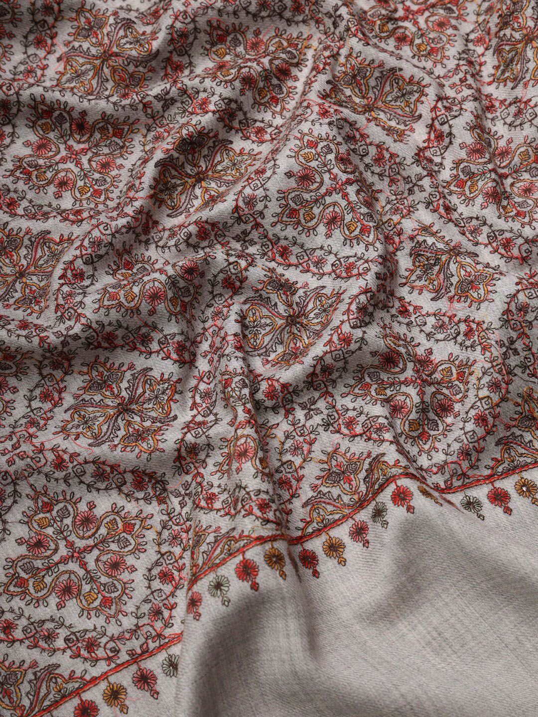 Dhiyona PA Floral Embroidered Pure Woolen Shawl
