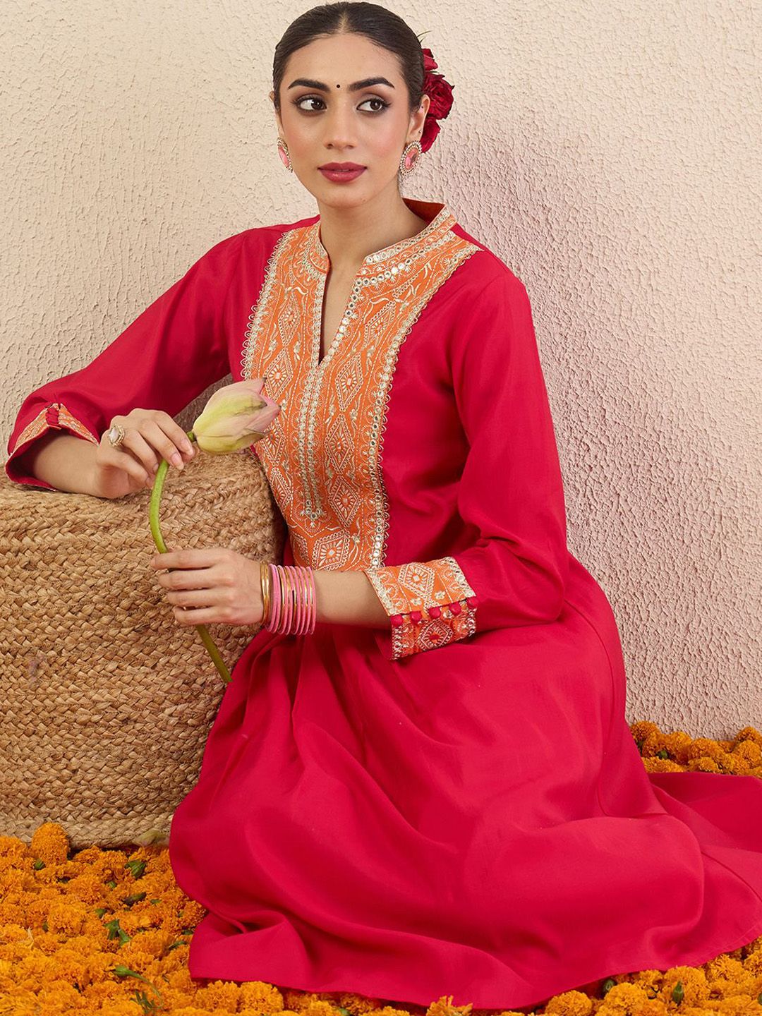 Dhiyona IE Women Ethnic Motifs Embroidered Mandarin Collar Mirror Work Kurta Trousers