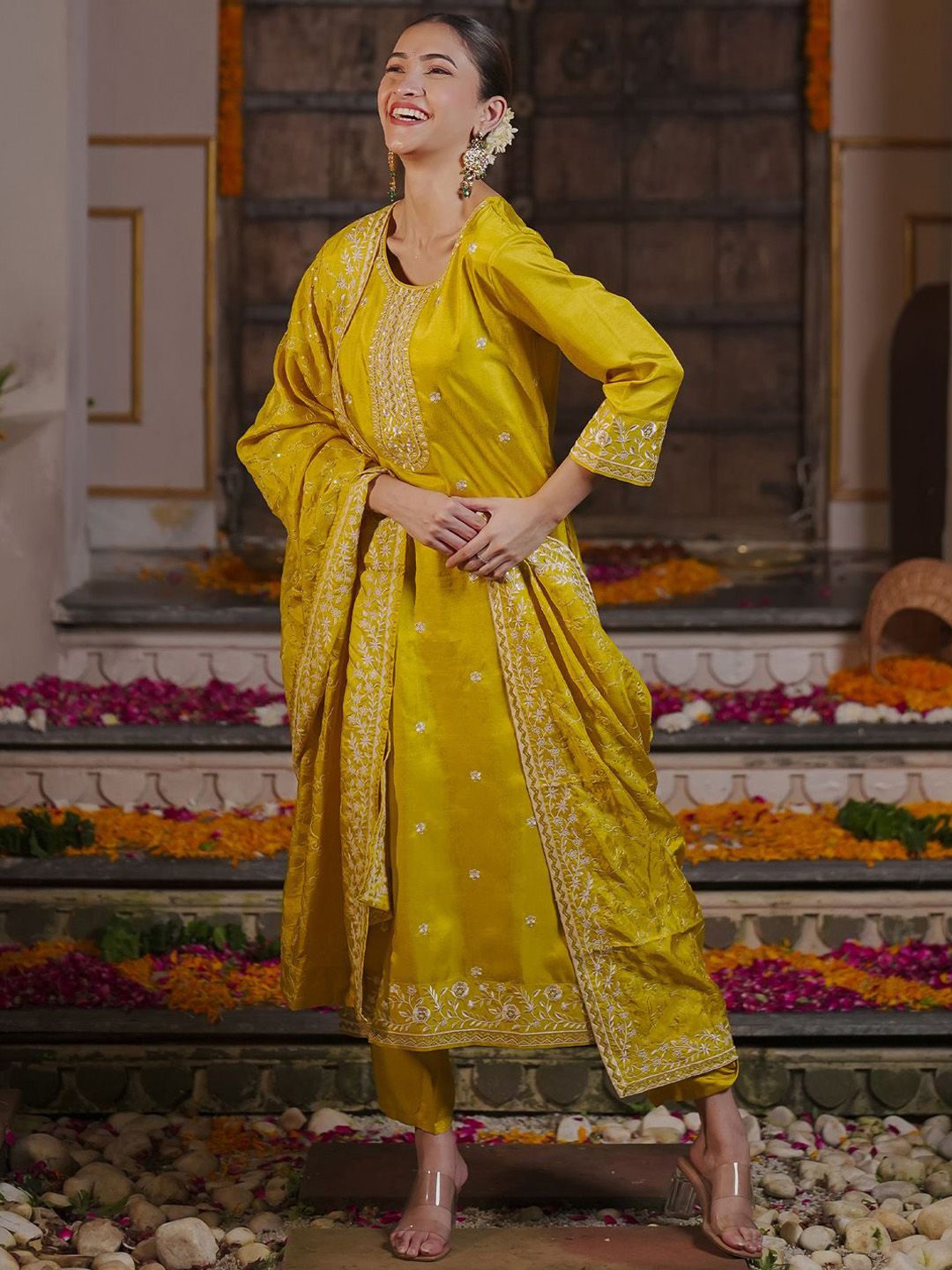 Dhiyona IE Women Ethnic Motifs Embroidered Regular Kurta with Trousers & With Dupatta