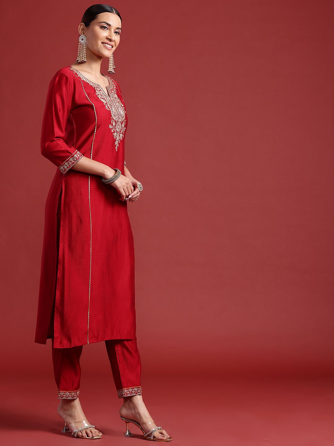Ethnic Motifs Yoke Design Zari Panelled Liva Kurta With Trousers & Dupatta